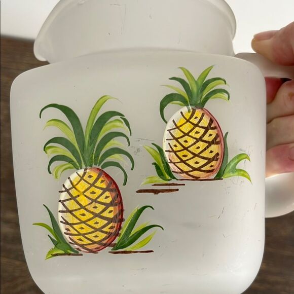 Frosted Glass Pitcher with Pineapple Design - Picture 3 of 6
